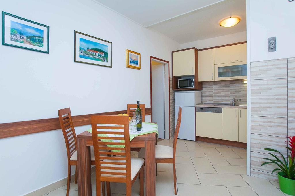 Guest House Lovric Lumbarda Kültér fotó